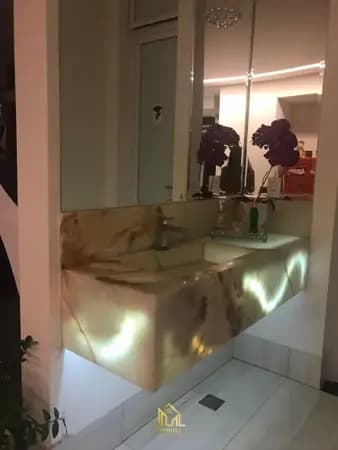Casa à venda no bairro Nova Uberlândia em Uberlândia/MG