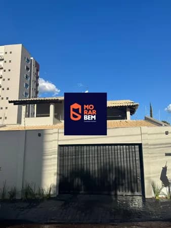 Sobrado em Uberlândia - Patrimônio