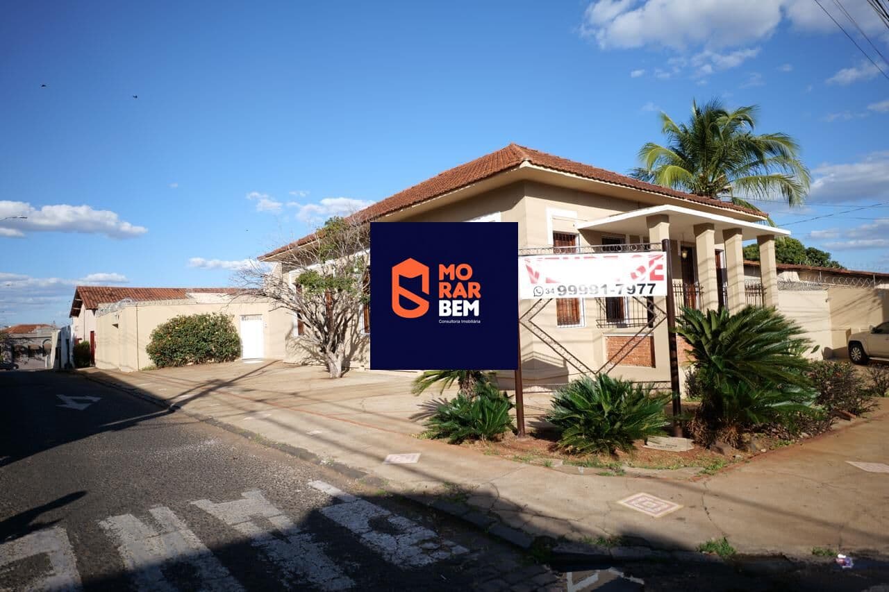 Casa em Uberlândia - Fundinho