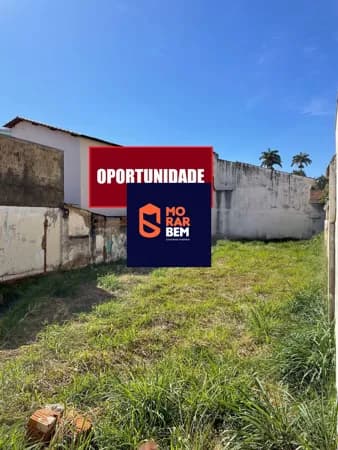 Terreno de gaveta no Centro