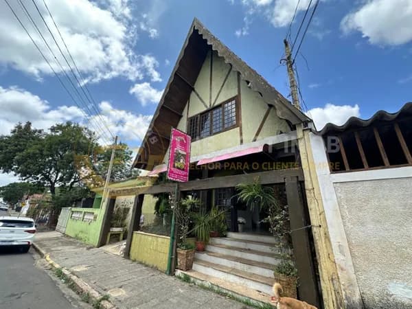 VENDE SE IMÓVEL RESIDENCIAL / COMERCIAL - BAIRRO JUVENTOS