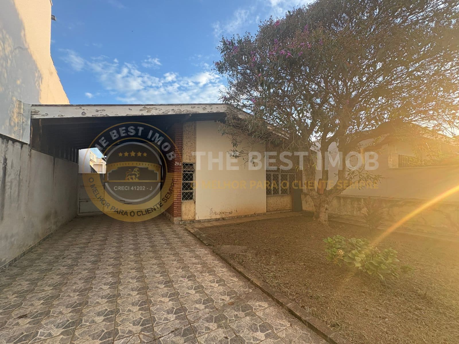 VENDE SE CASA - CENTRO
