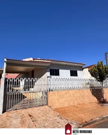 Casa em Umuarama - Jardim São Cristóvão