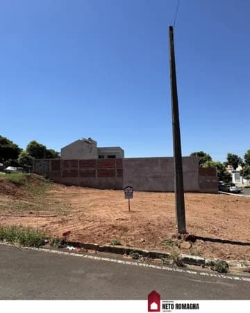 Terreno prox. a Av. Liberdade