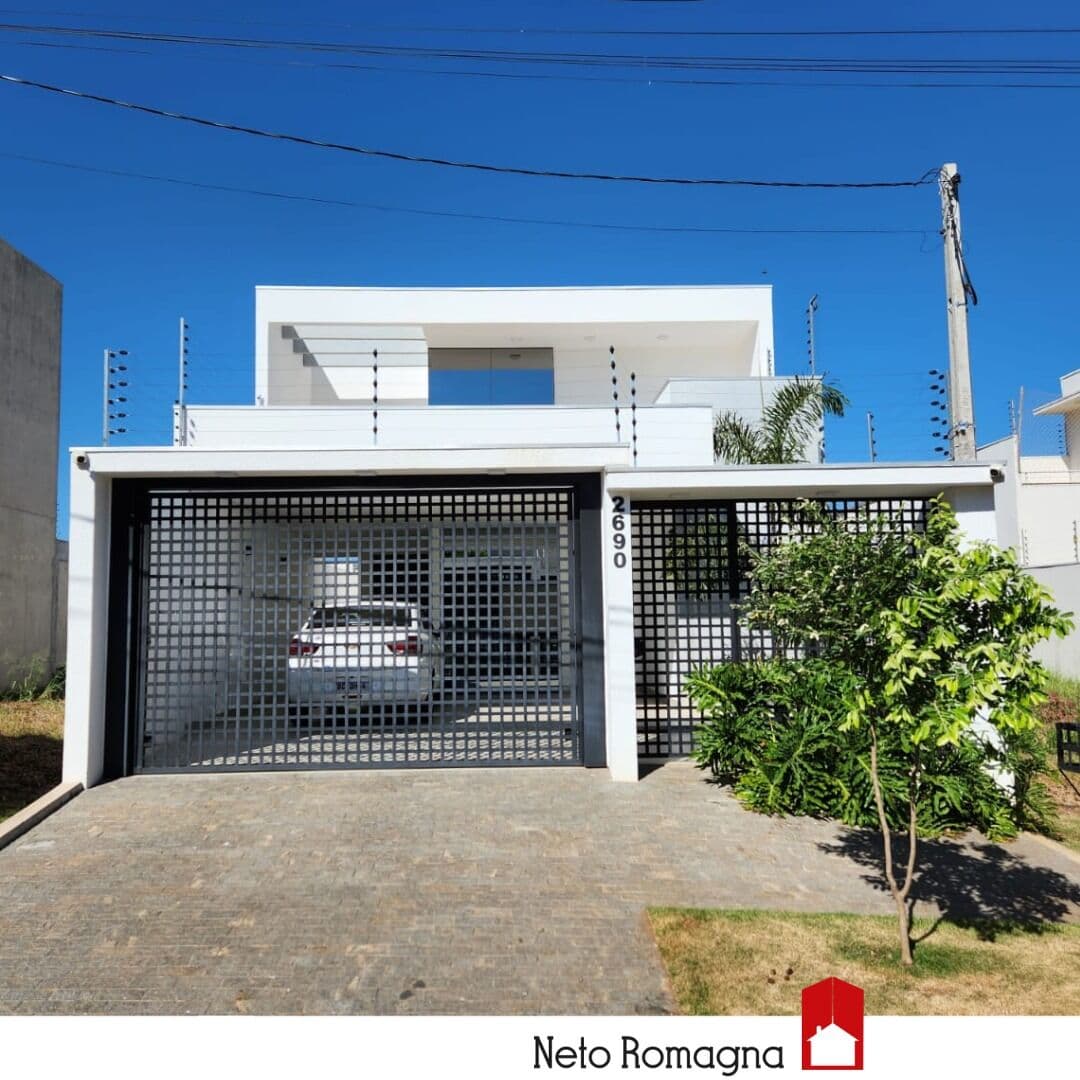 Casa em Umuarama - Jardim Europa