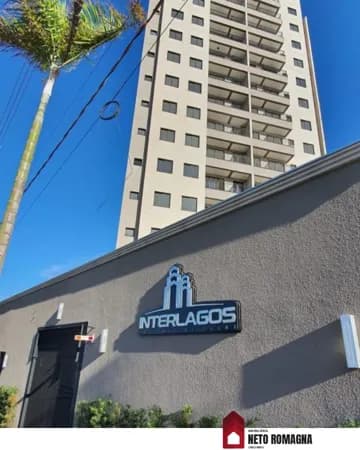 Apartamento com móveis planejados