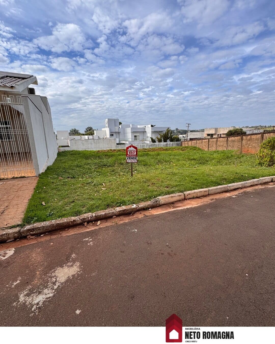 Lote com 364,20m²