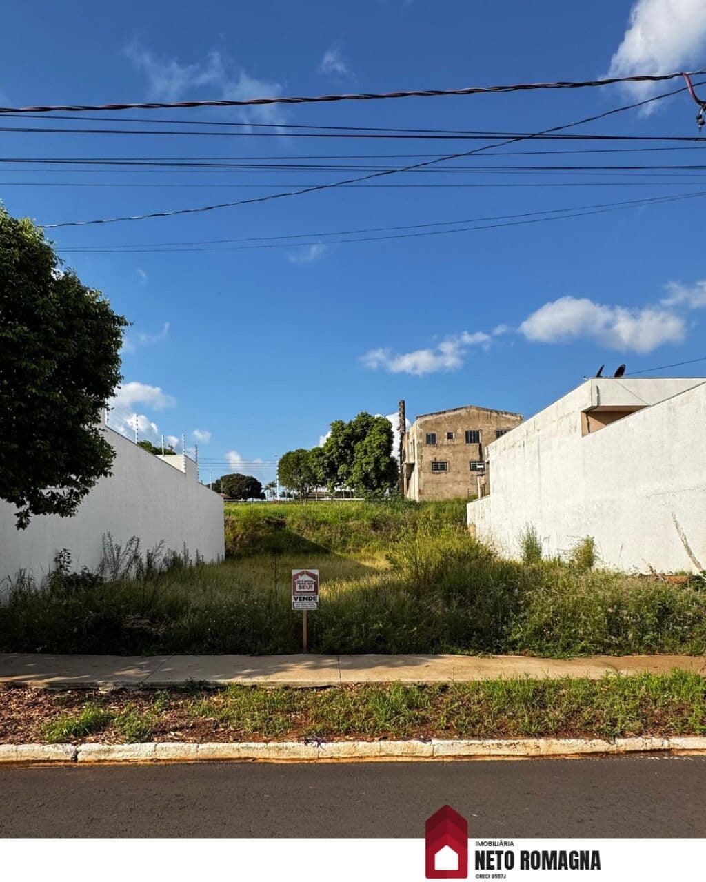 Lote/Terreno em Umuarama - Jardim Laguna