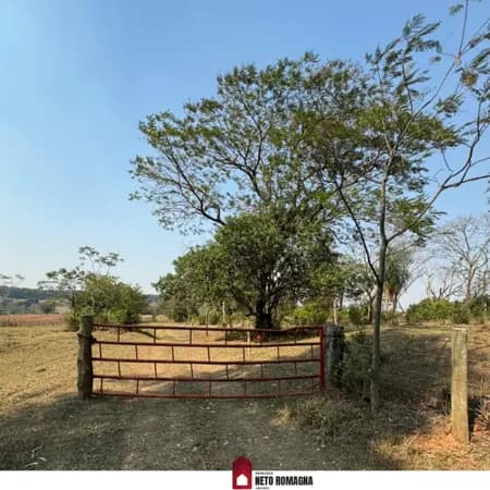 Fazenda/Sítios/Chácaras em Umuarama - Zona I