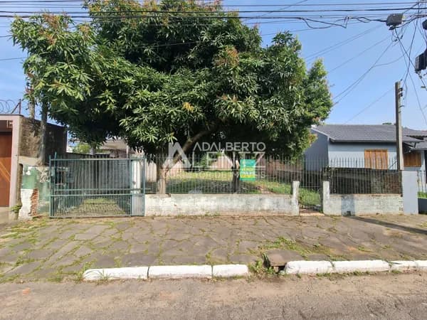 Terreno no bairro Canudos em Novo Hamburgo medindo 12 x 30 metros