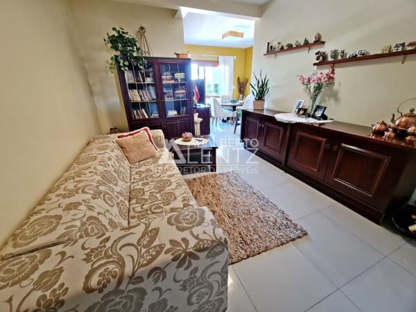 Apartamento com 2 dormitórios sendo 1 suíte no bairro Guarani em Novo Hamburgo