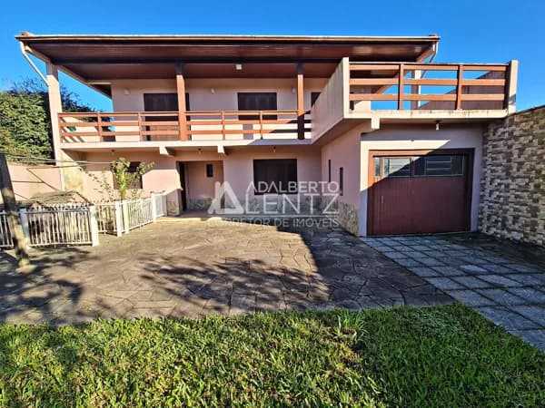 Casa no bairro Imigrante Norte em Campo Bom com 3 dormitórios