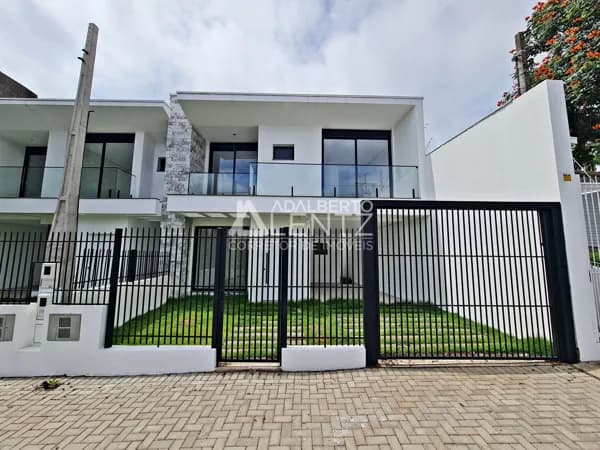 Casa Sobrado com 3 dormitórios à venda no bairro Bela Vista em Campo Bom
