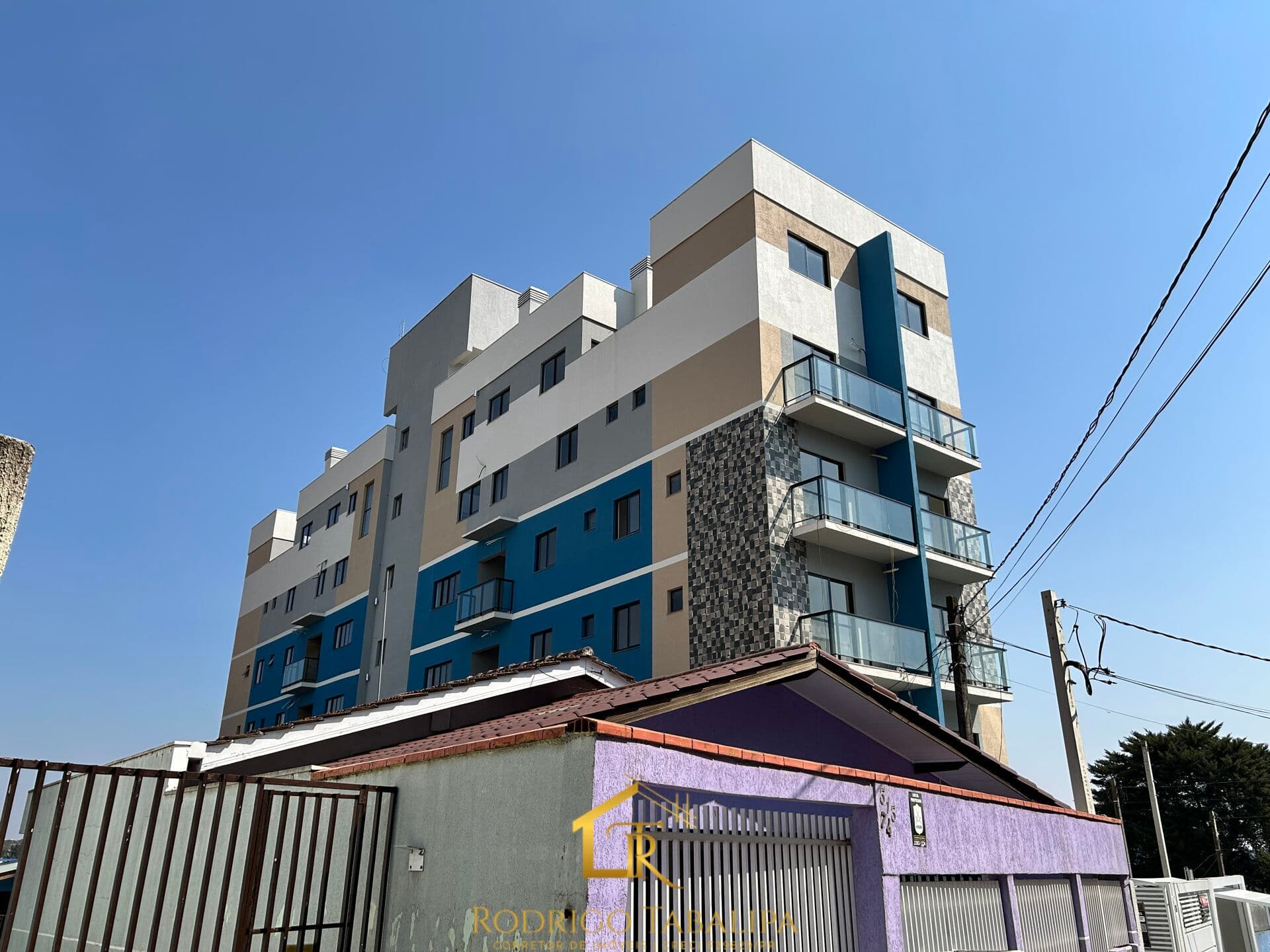 Apartamento Duplex em Bom Jesus, São José dos Pinhais/PR