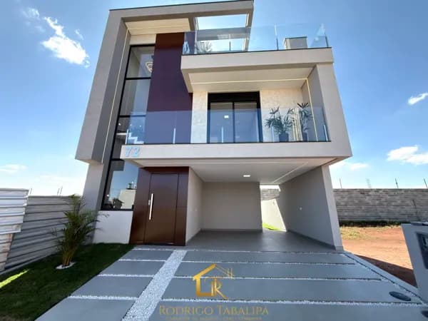 Triplex Alto Padrão Condominio no bairro Costeira, São José dos Pinhais/PR
