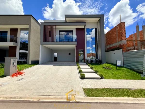 Sobrado Alto Padrão em Condomínio Clube – 03 Suítes | 219 m² | Afonso Pena – São José dos Pinhais