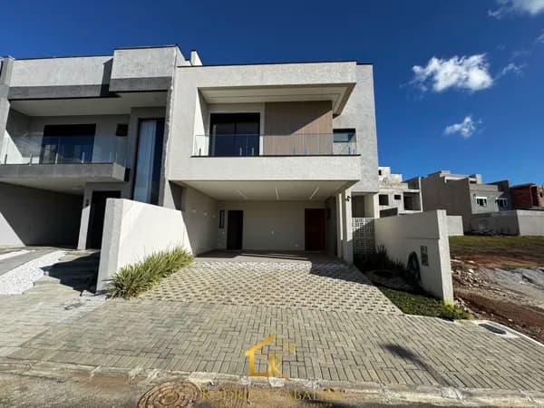 Triplex Alto Padrão em condominio, Costeira, São José dos Pinhais