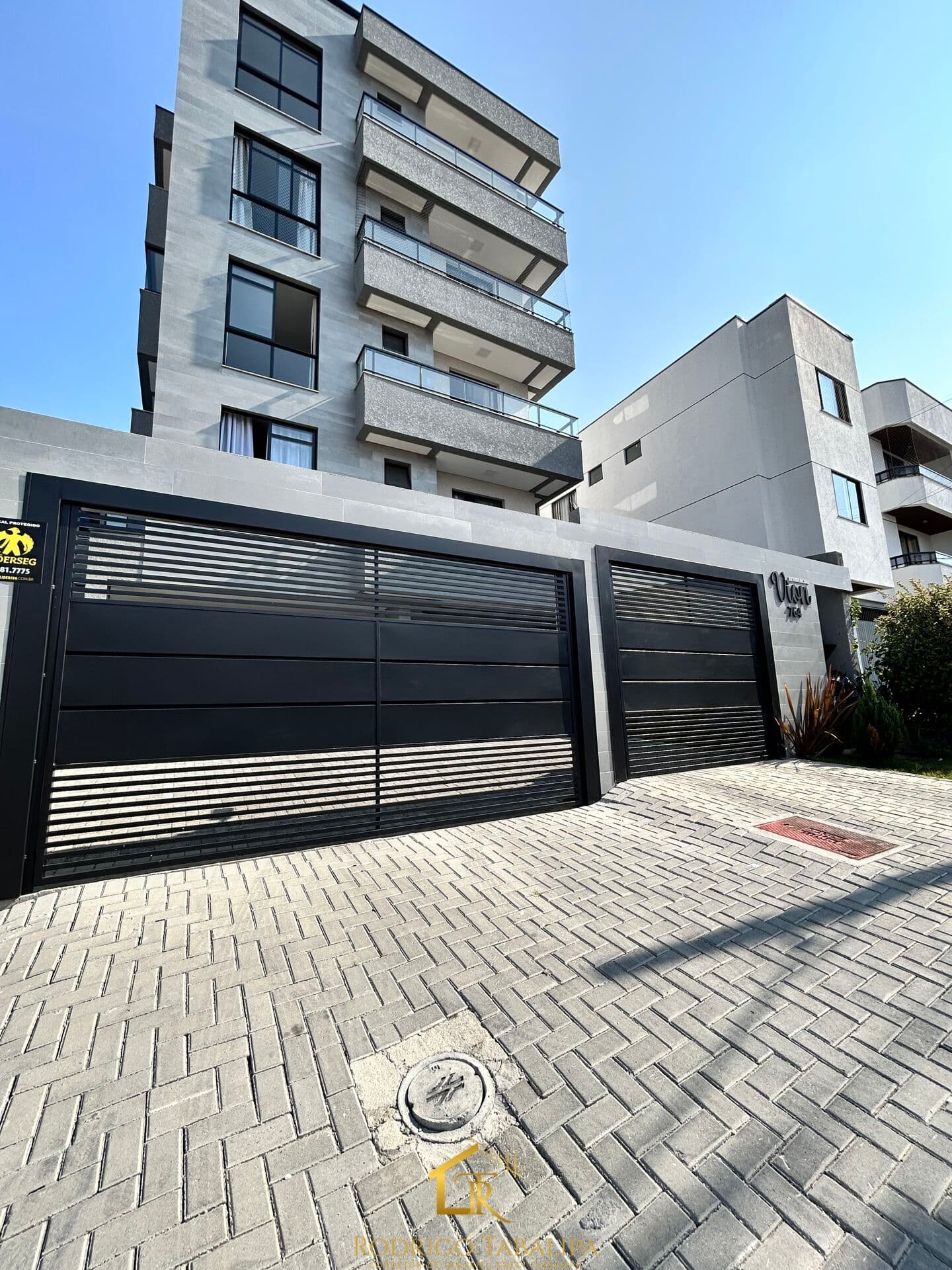 Apartamento Novo 3 quartos 1 suite Centro São José dos Pinhais