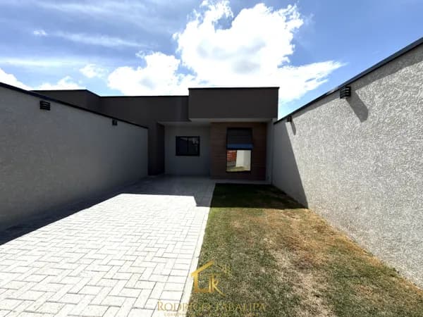 Casa 3 quartos, espaço de terreno, Barro Preto, São José dos Pinhais/PR