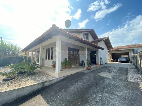 Casa em São João Batista - Cardoso