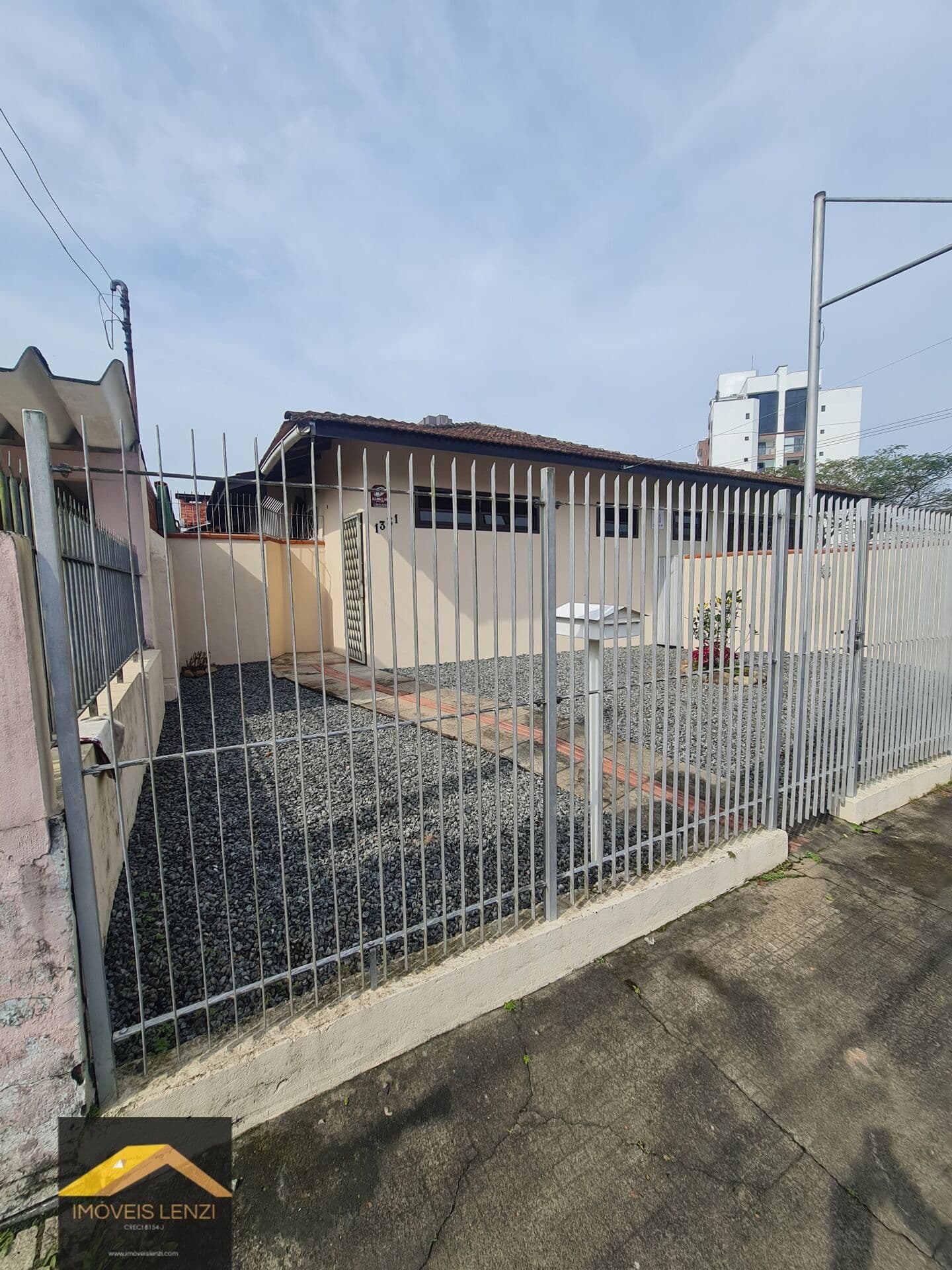 Sala/Conjunto em Joinville - Anita Garibaldi