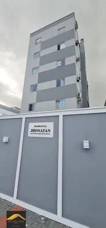 Apartamento com 02 dorm., elevador e salão de festas Vila Nova Joinville