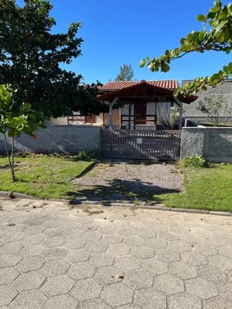 Casa em Balneário Arroio do Silva - Balneário Arroio do Silva