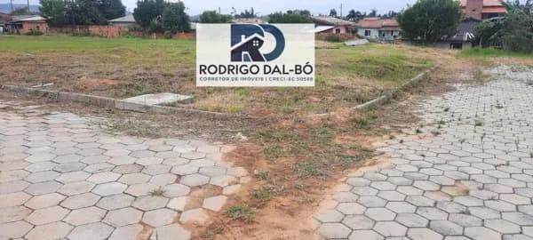 Lote/Terreno em Criciúma - Quarta Linha