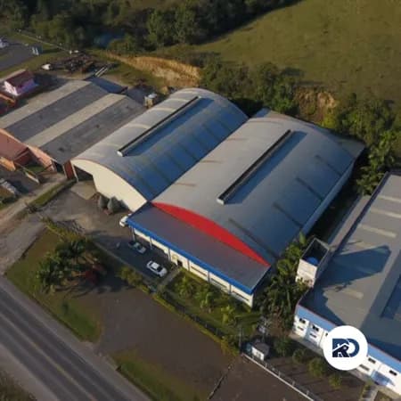 Galpão/Depósito/Armazém em Urussanga - Fica as margens da SC