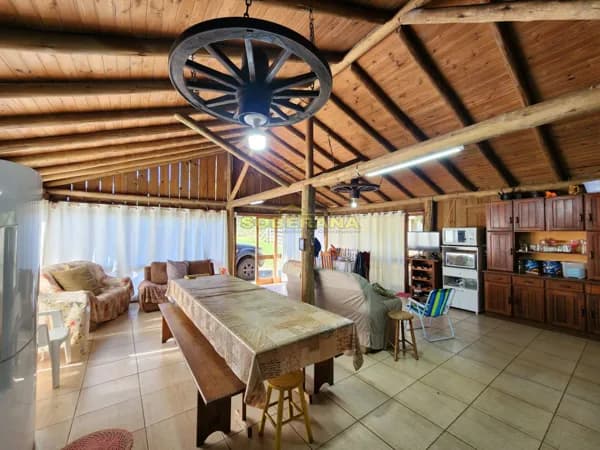 Fazenda/Sítios/Chácaras em Itati - Três Pinheiros (Distrito)