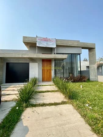 Casa em Capão da Canoa - Jardim Beira Mar