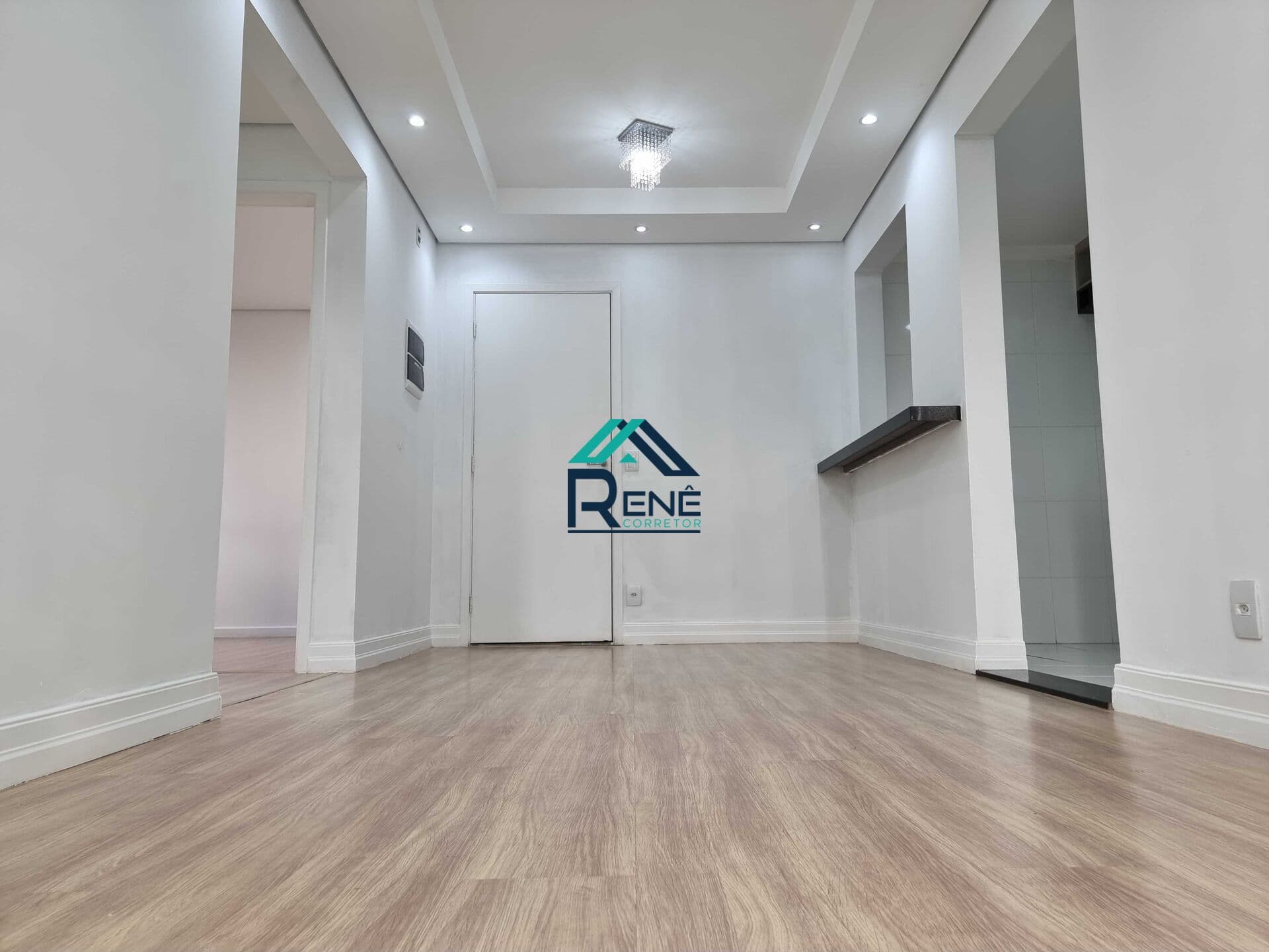 Lindo Apartamento no Bairro Jd Rosolen, Térreo com Quintal - Portal Bosques