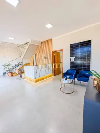 Localização estratégica! Ponto comercial disponível para locação, ideal para quem busca visibilidade e praticidade.