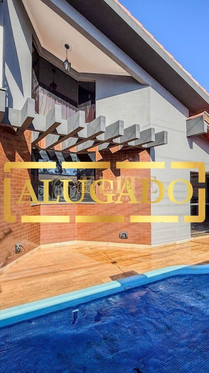 Casa Alto Padrão - Disponível para LOCAÇÃO.