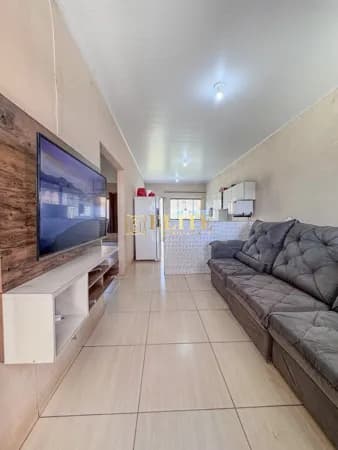 Chegou a hora de sair do aluguel! Casa disponível para venda.