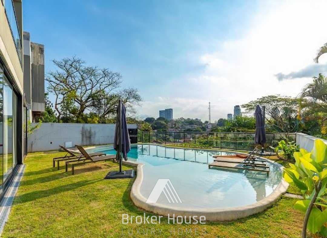 Casa em Condomínio no Alto da Boa Vista