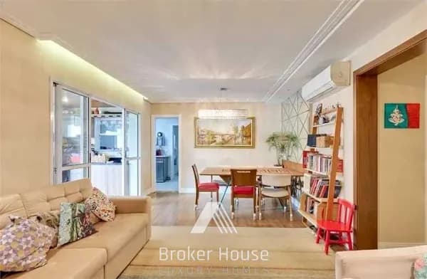 Apartamento na Granja Julieta