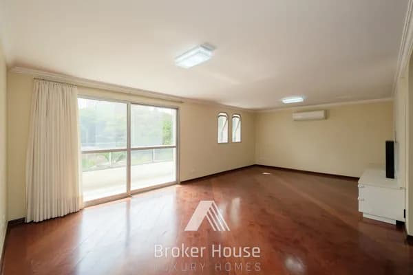 Apartamento no Campo Belo