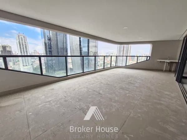 Apartamento na Chácara Santo Antônio