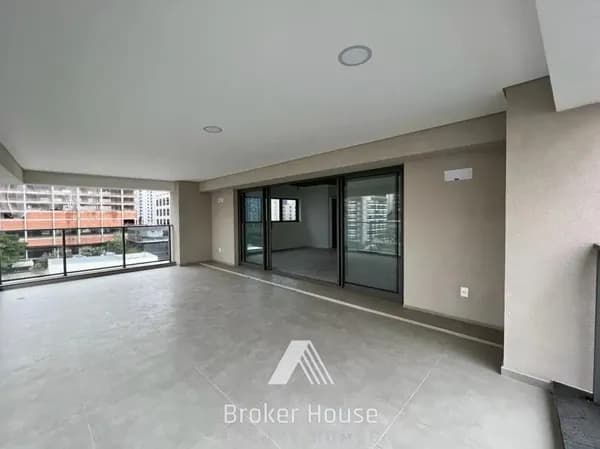 Apartamento no Itaim