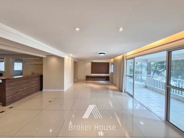 Apartamento na Chácara Santo Antônio
