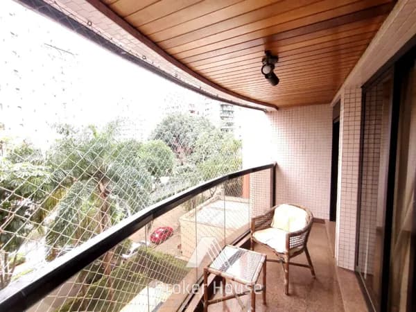 Apartamento em Moema