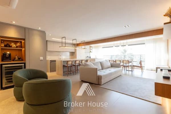Apartamento em Moema