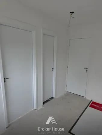 Apartamento na Granja Julieta