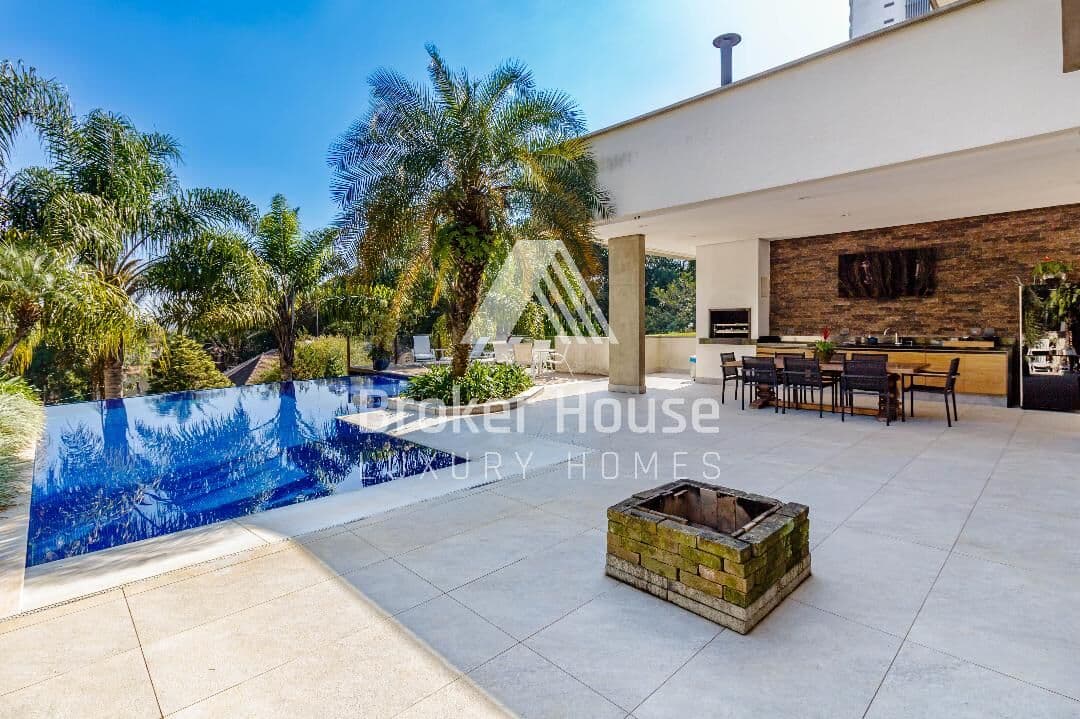 Casa em rua fechada no Alto da Boa Vista