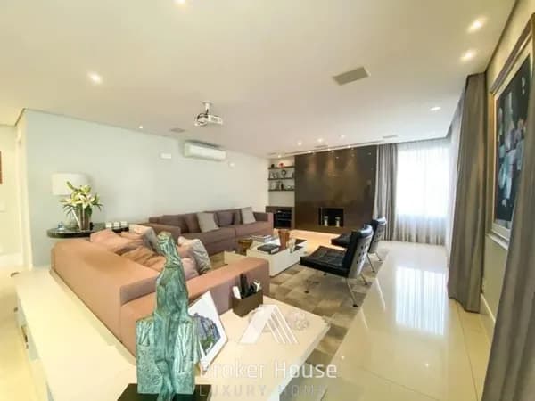 Apartamento no Campo Belo
