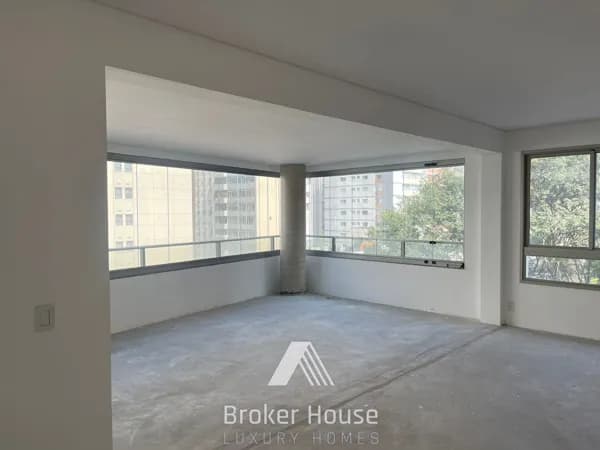 Apartamento nos Jardins