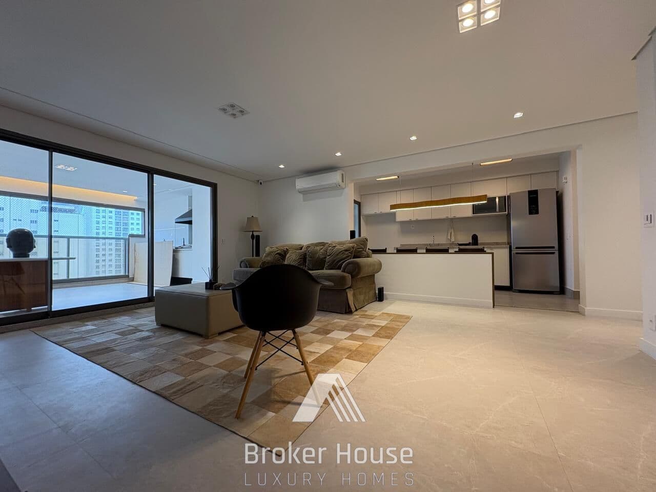 Apartamento na Chácara Santo Antônio