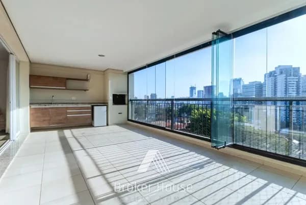 Apartamento na Chácara Santo Antônio