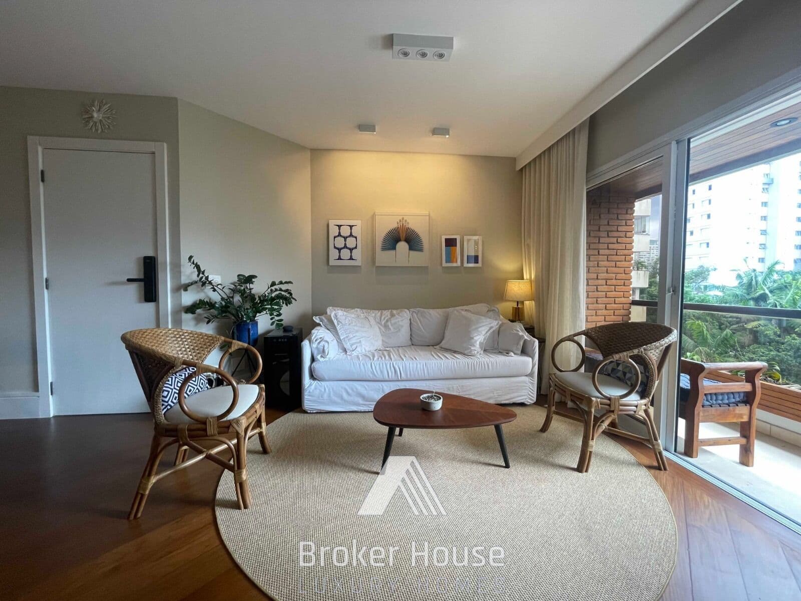 Apartamento Impecável de 110m² no Campo Belo